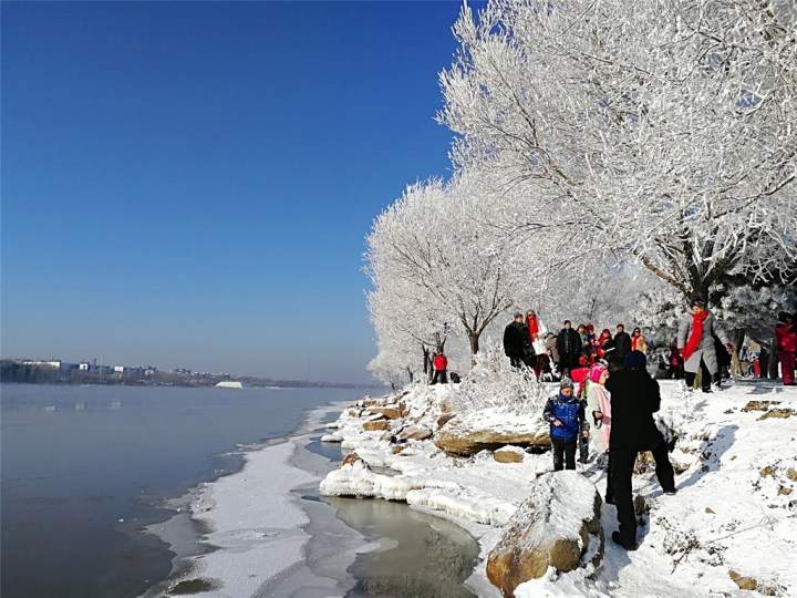 北国雪韵,吉林的梦幻雪乡之旅🌟🌄